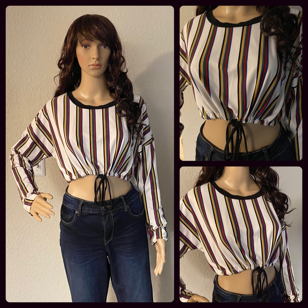 Fashion Nova Long Sleeve Drawstring Crop Top